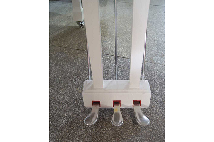 Фото Белый кабинетный рояль  Middleford GP-152W