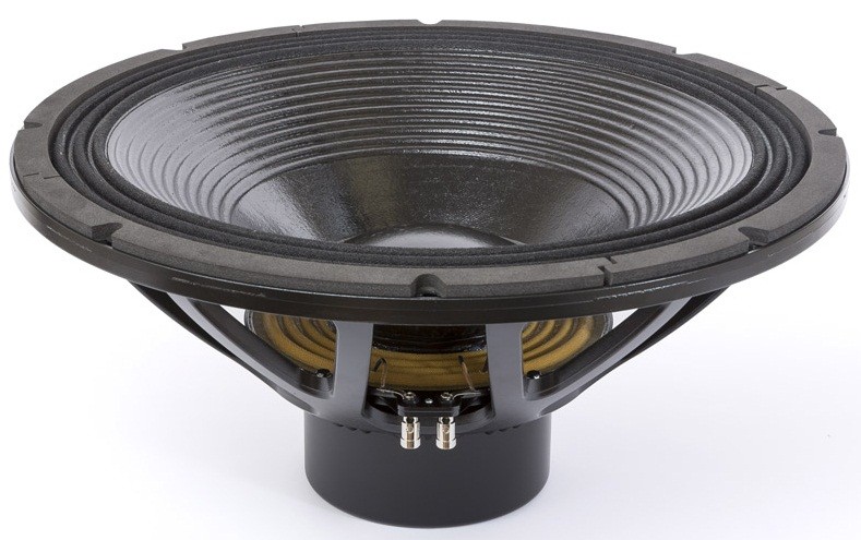 Фото EighteenSound 21iD