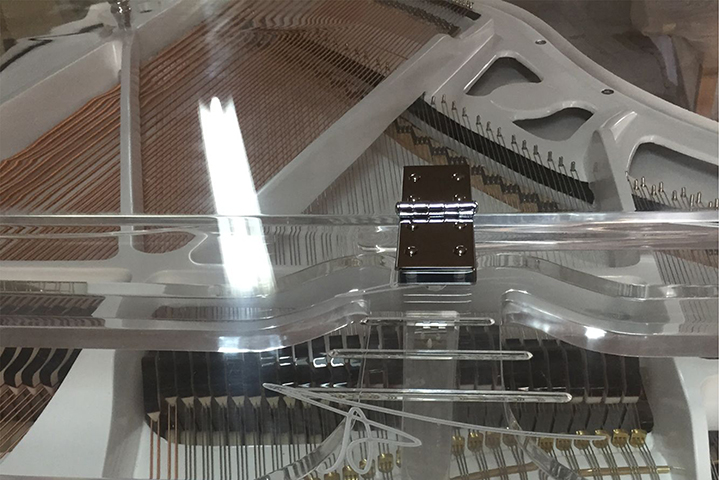 Фото Дизайнерский прозрачный рояль Middleford GP-168A