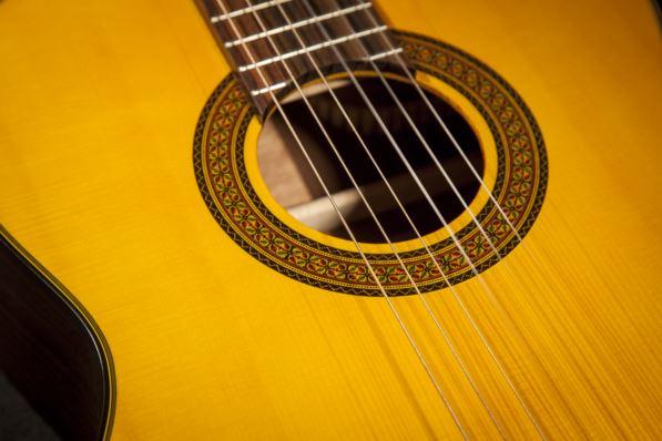 Фото Классическая гитара TAKAMINE G SERIES CLASSICAL GC3 NAT