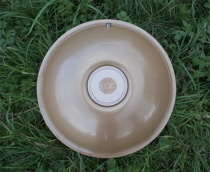 Фото Orion OrS09DCg Язычковый барабан, "Латунь", 34см, D celtic minor, со звукоснимателем и чехлом