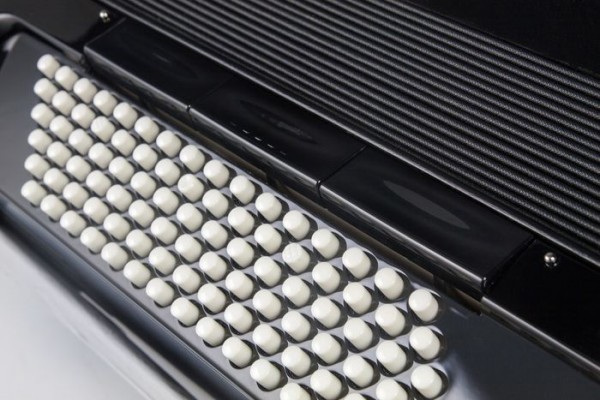 Фото HOHNER Amica Forte III 72 black (A38621)