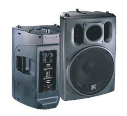 Фото Beta Three U15ba Активный сабвуфер