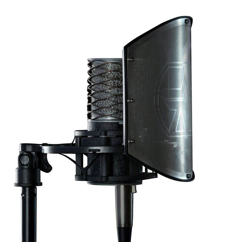 Фото Конденсаторный проводной микрофон Aston Microphones SPIRIT BLACK BUNDLE