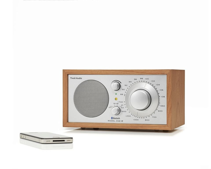 Фото Радиоприемник Tivoli Model One BT Silver/Cherry