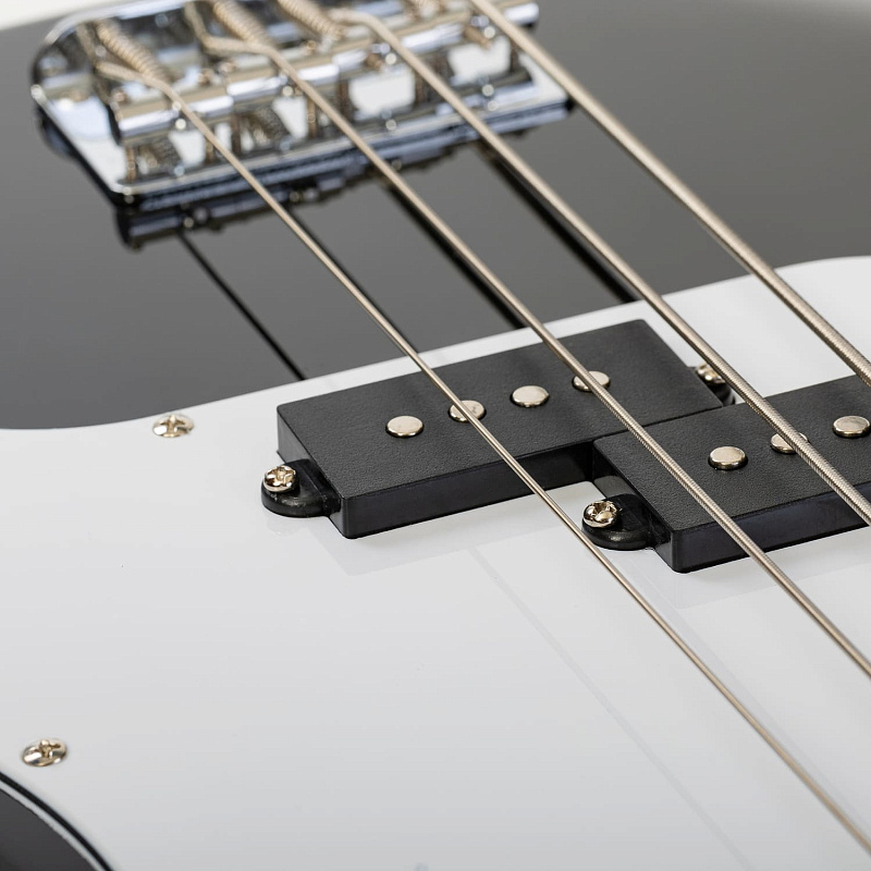 Фото Бас гитара ROCKDALE Stars PB Bass Black