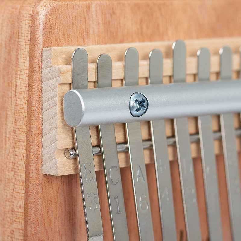 Фото Sela SE-240 Kalimba 10 Калимба 10 язычков, красное дерево, с чехлом