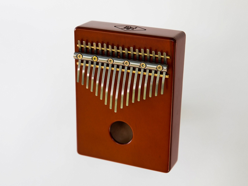 Фото KL-A-A17MCPM-B Калимба альта 17, средняя, Cover, коричневая, Kalimba LAB
