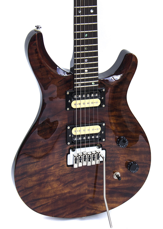 Фото Электрогитара TOKAI LG50Q OAK