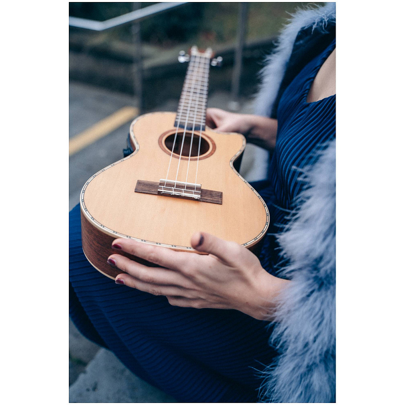 Фото Укулеле тенор LANIKAI CDST-CET