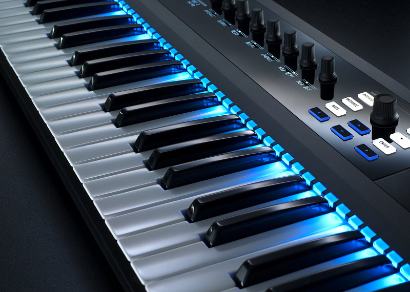 Фото Midi клавиатура Native Instruments Komplete Kontrol S61